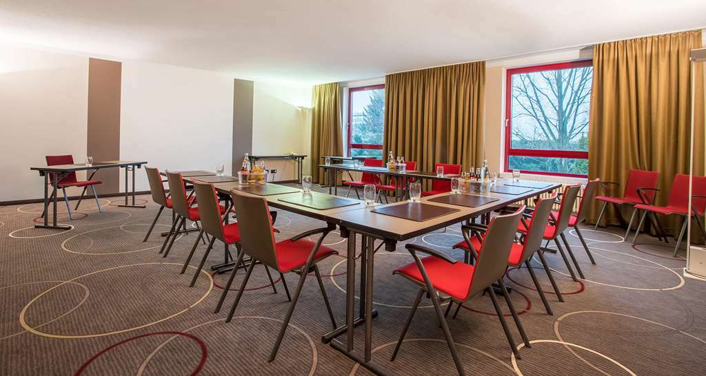 Elaya Hotel Frankfurt Oberursel Voorzieningen foto